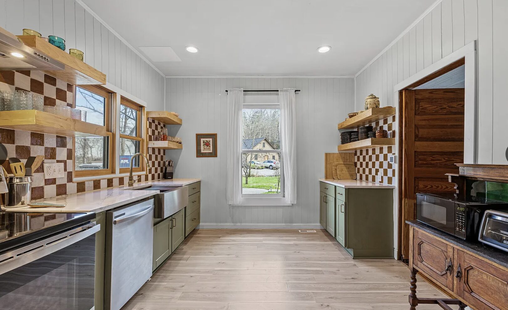 Rose Hill Road Asheville interior