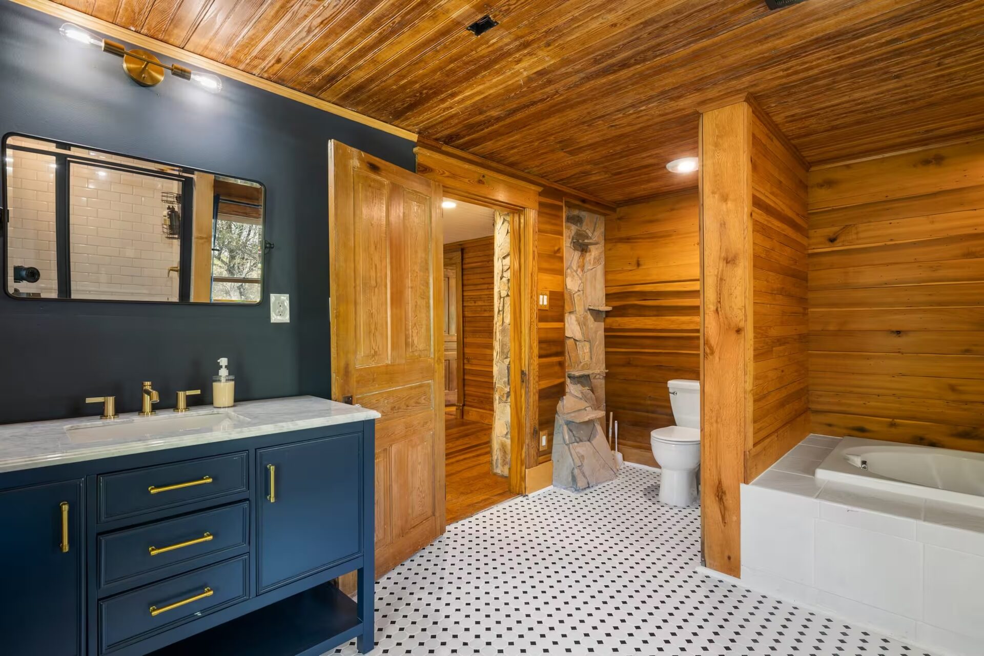 Rose Hill Road Asheville interior
